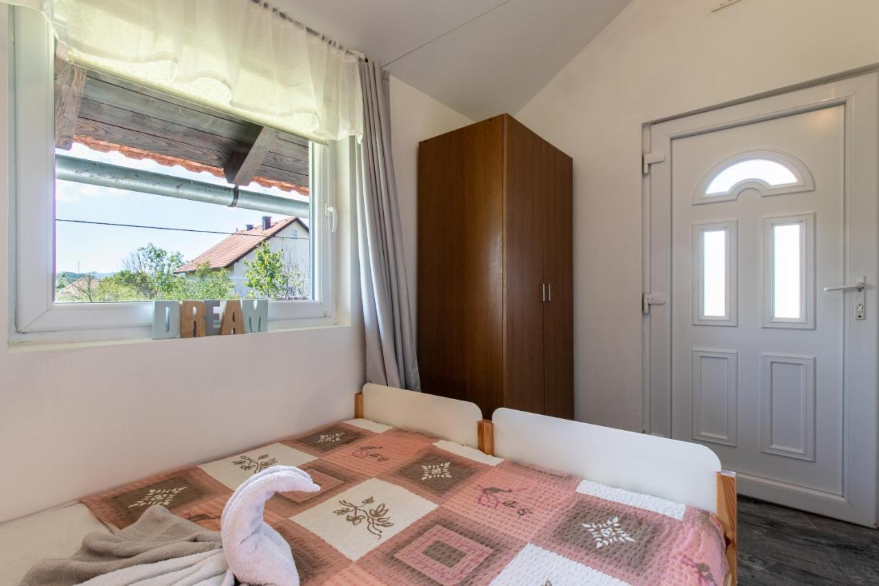 Lucija Apartment Lovinac  Ngoại thất bức ảnh