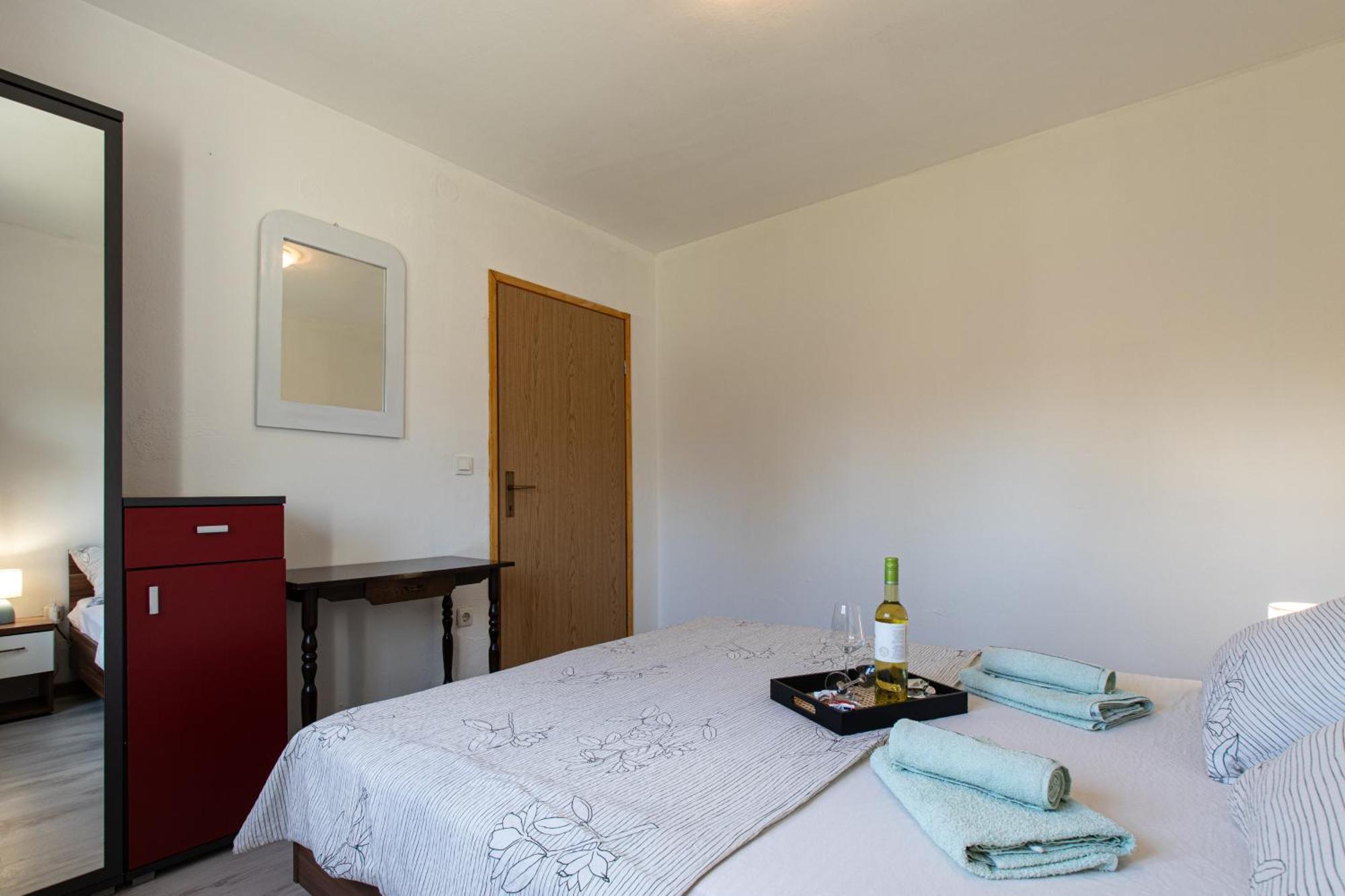 Lucija Apartment Lovinac  Ngoại thất bức ảnh