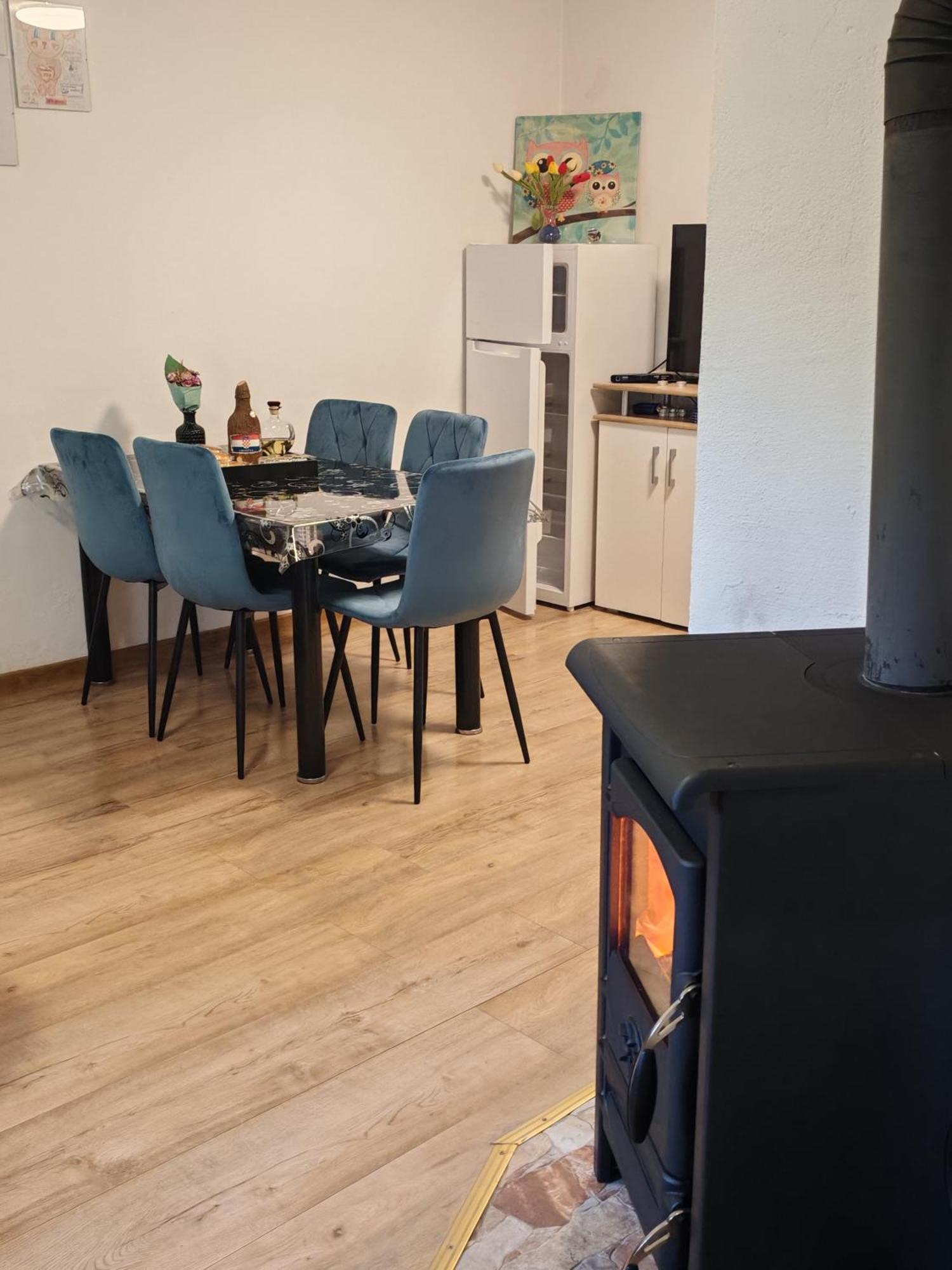 Lucija Apartment Lovinac  Ngoại thất bức ảnh